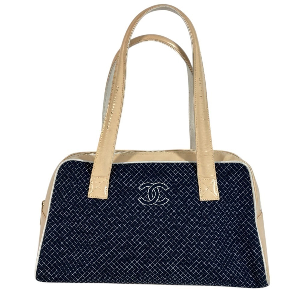 CHANEL White Canvas Shoulder Bag